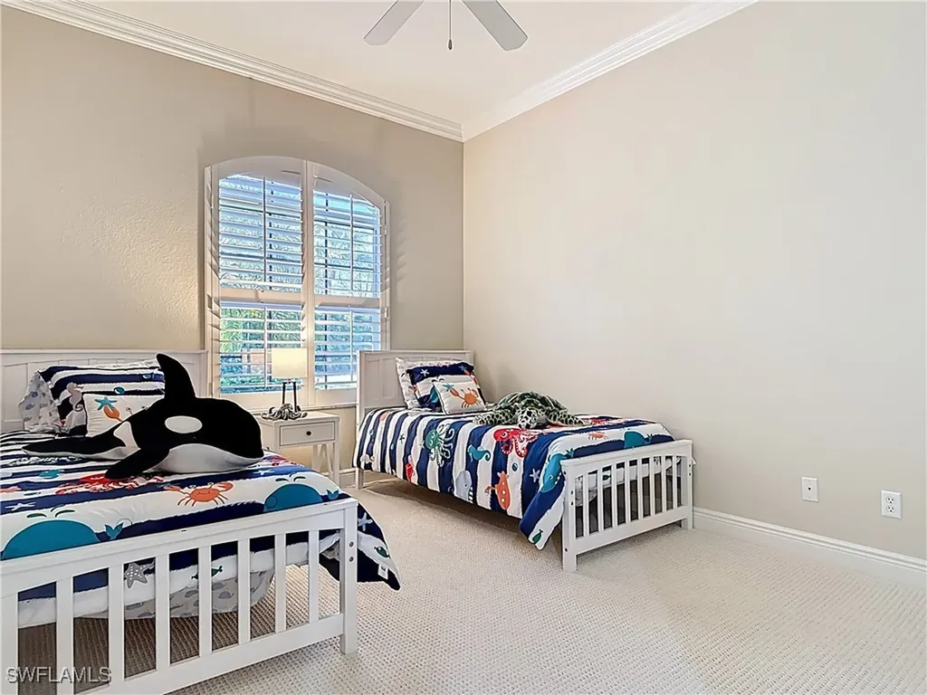 715 Vistana Circle Naples FL 34119