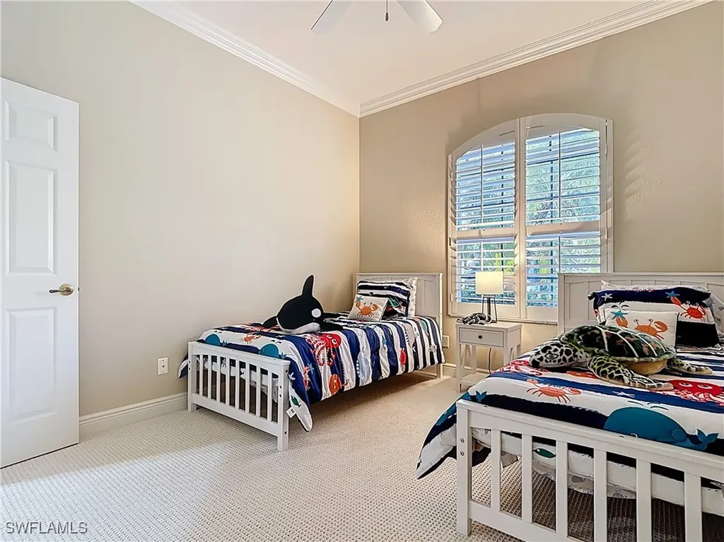 715 Vistana Circle Naples FL 34119