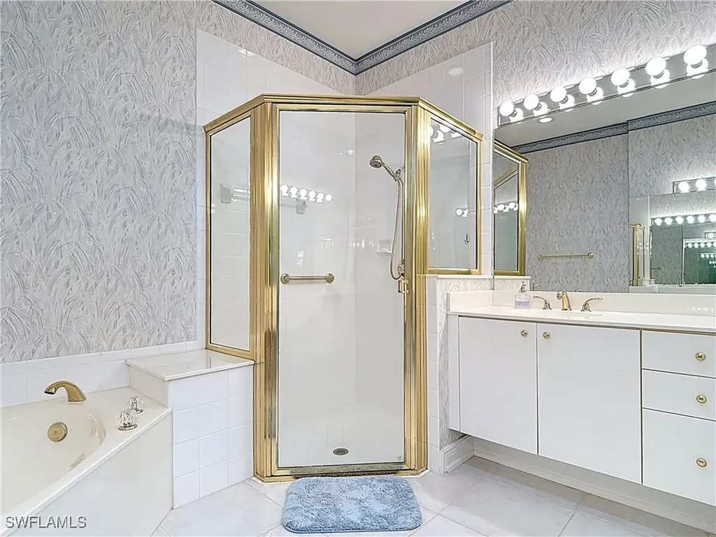 715 Vistana Circle Naples FL 34119