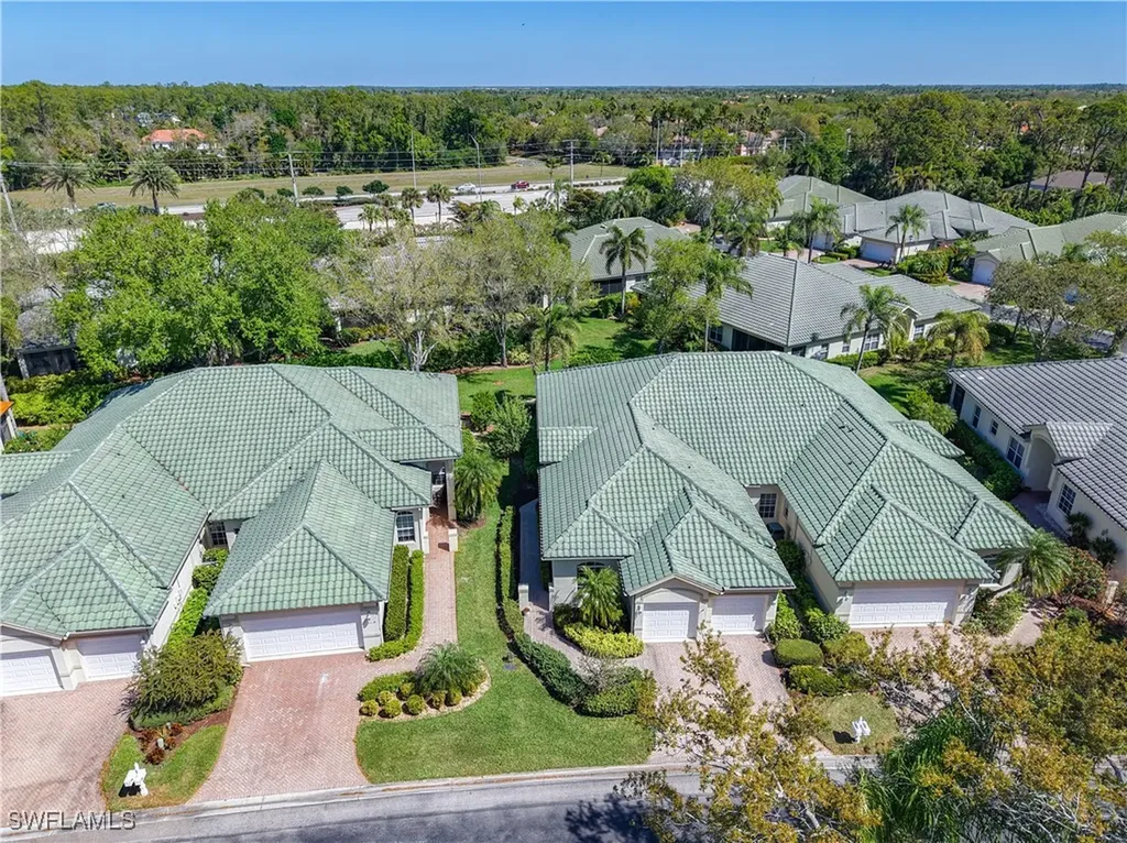 715 Vistana Circle Naples FL 34119