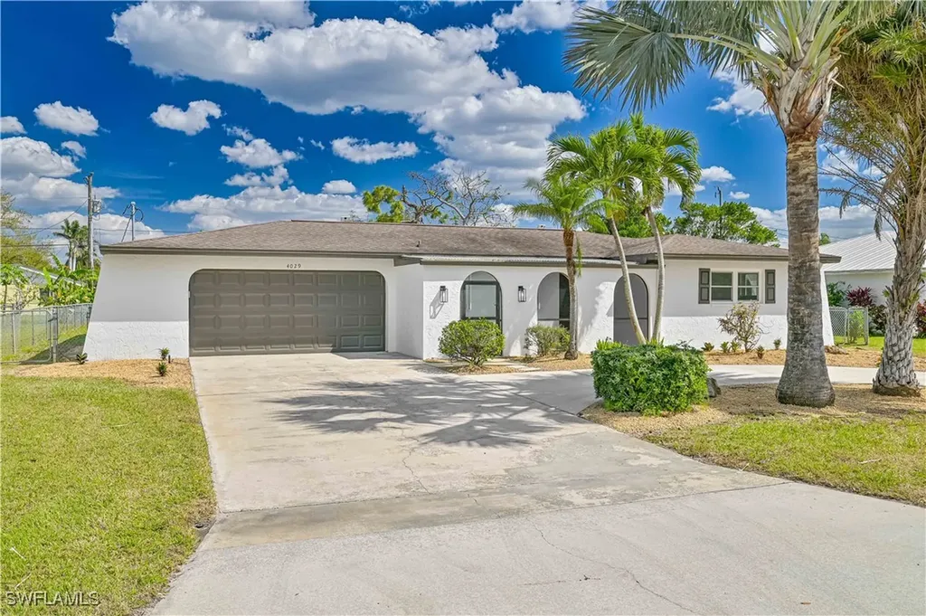 4029 SE 1st Court Cape Coral FL 33904