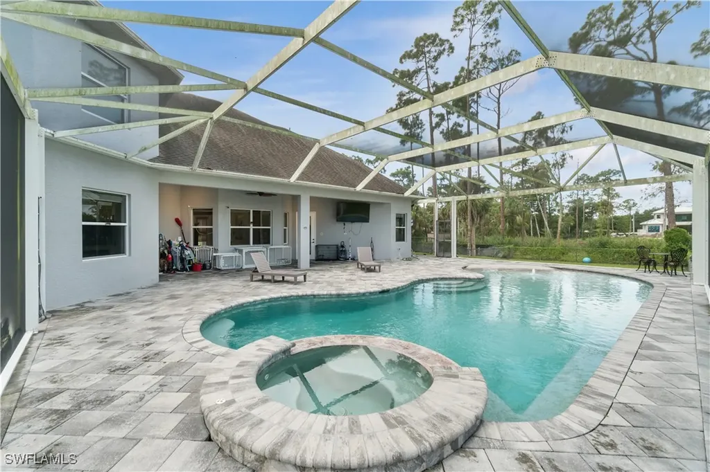 6181 Hidden Oaks Lane Naples FL 34119
