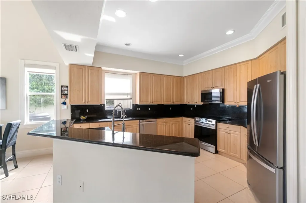 6181 Hidden Oaks Lane Naples FL 34119