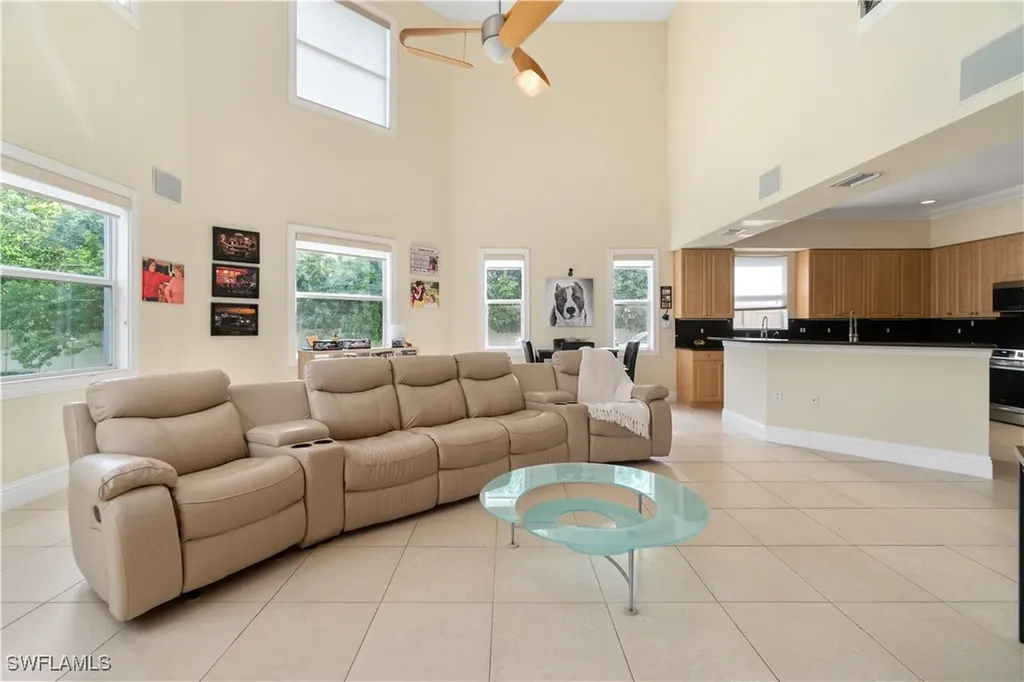 6181 Hidden Oaks Lane Naples FL 34119