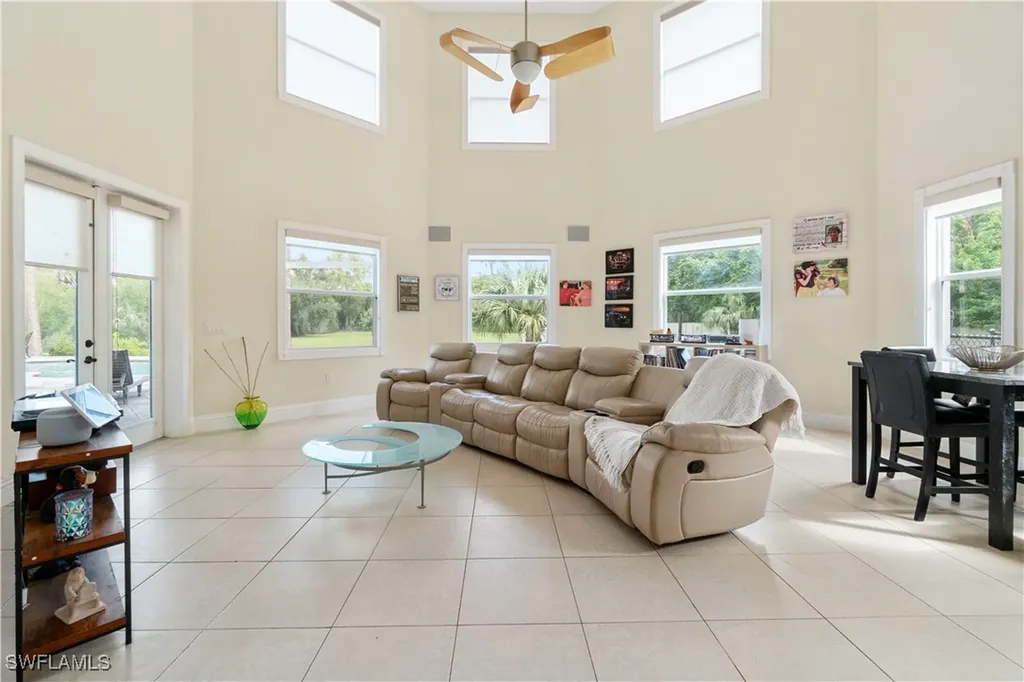 6181 Hidden Oaks Lane Naples FL 34119