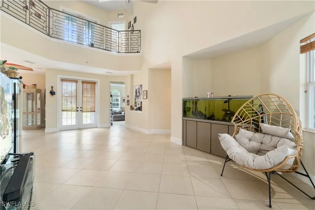 6181 Hidden Oaks Lane Naples FL 34119