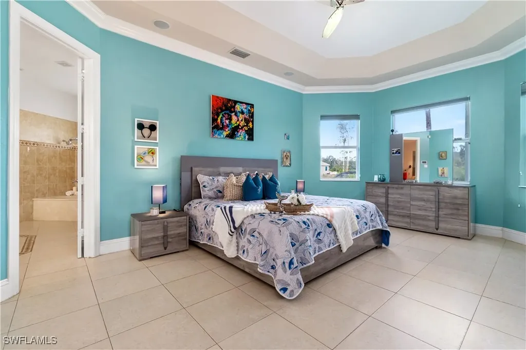 6181 Hidden Oaks Lane Naples FL 34119
