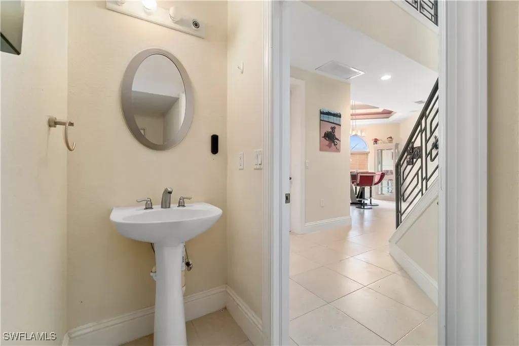 6181 Hidden Oaks Lane Naples FL 34119