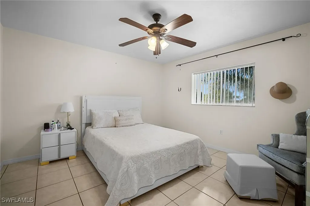 144 Cypress Way E Naples FL 34110