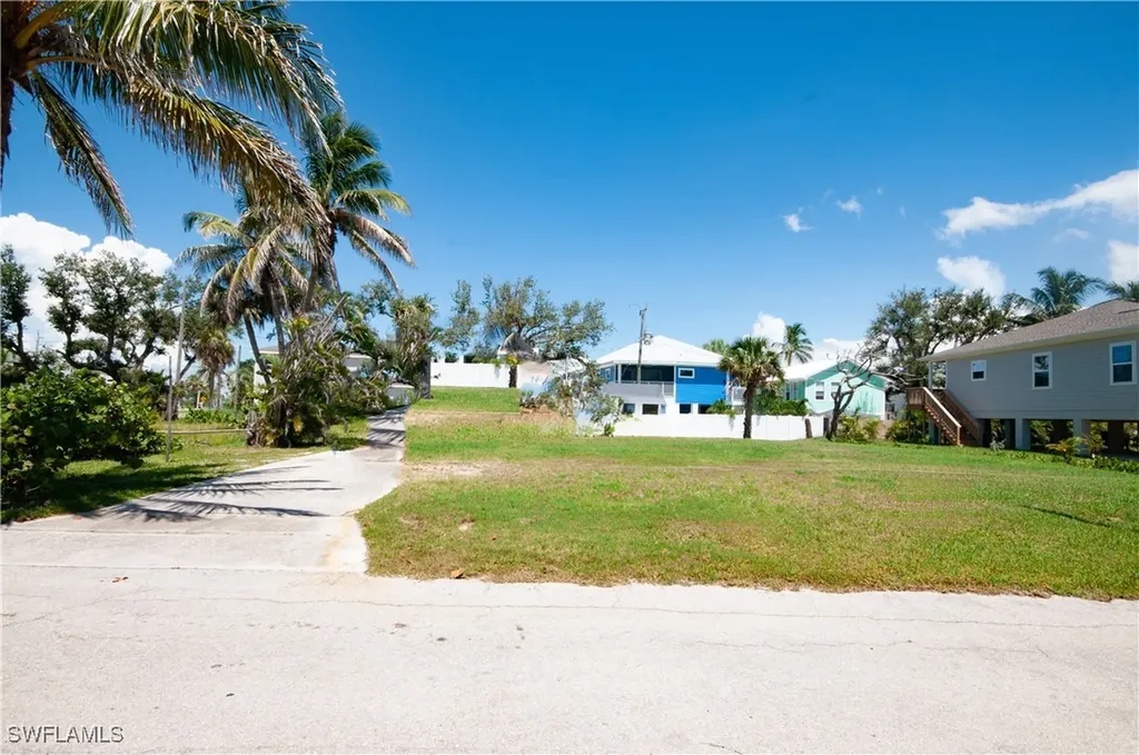 119 Sabal Drive Fort Myers Beach FL 33931