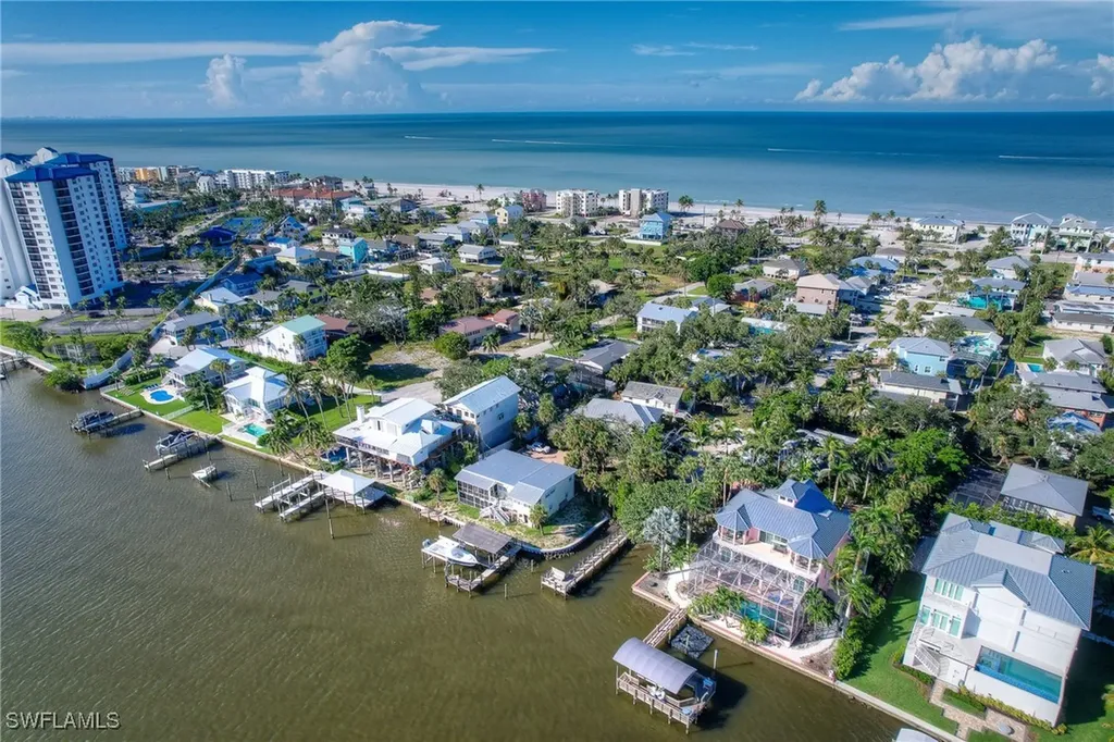 119 Sabal Drive Fort Myers Beach FL 33931