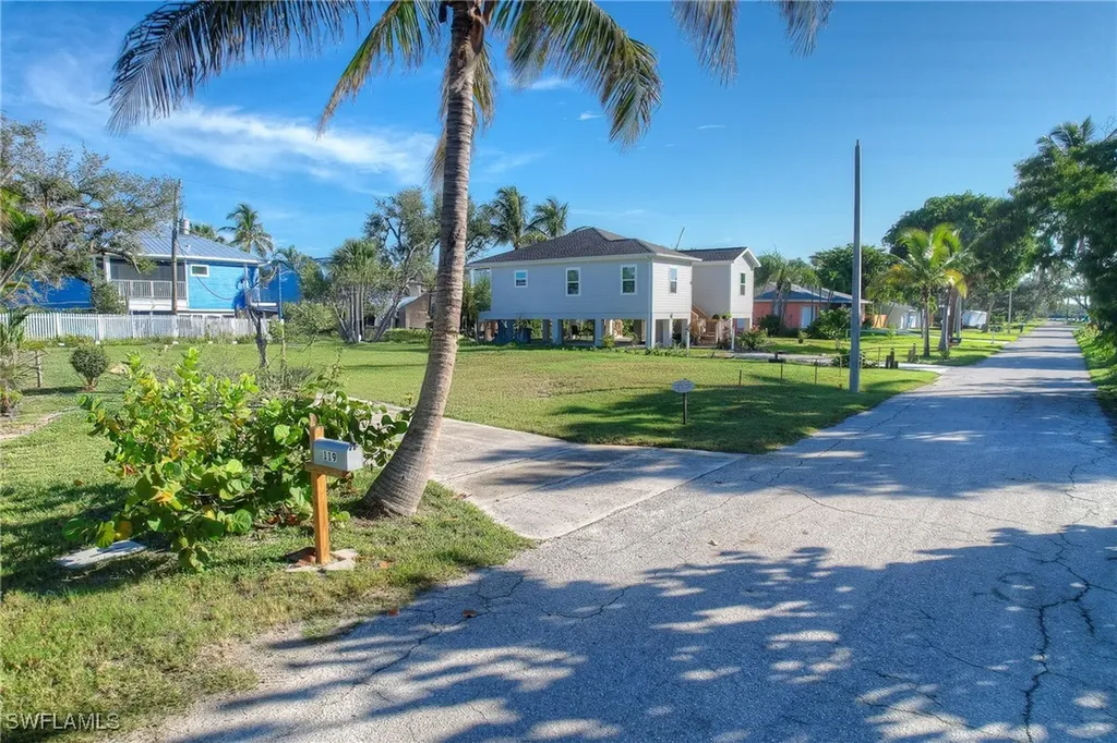 119 Sabal Drive Fort Myers Beach FL 33931