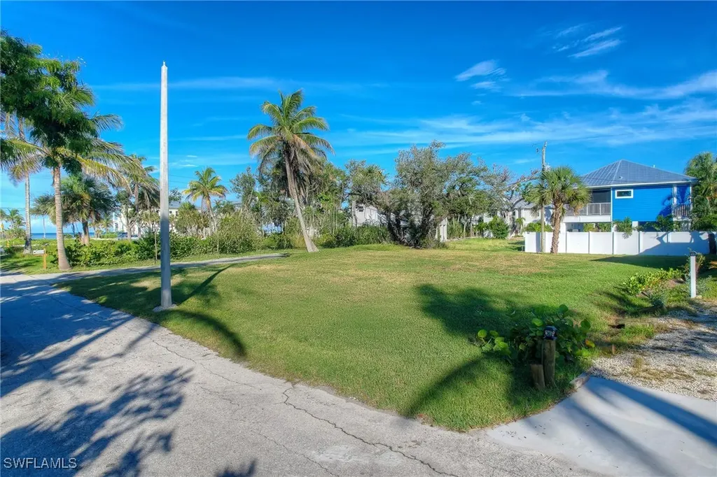 119 Sabal Drive Fort Myers Beach FL 33931