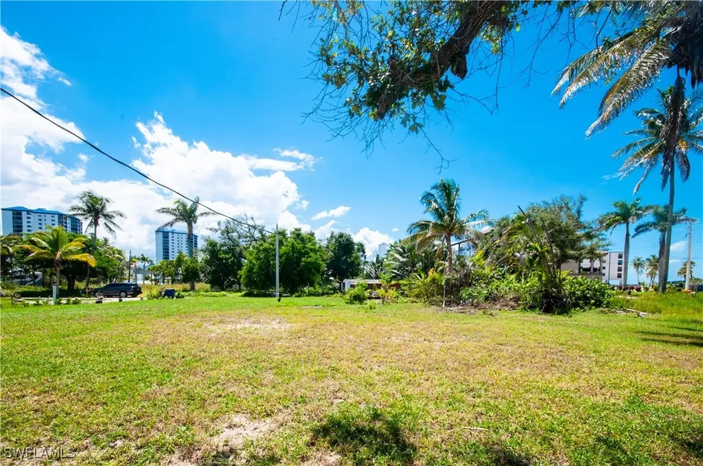 119 Sabal Drive Fort Myers Beach FL 33931