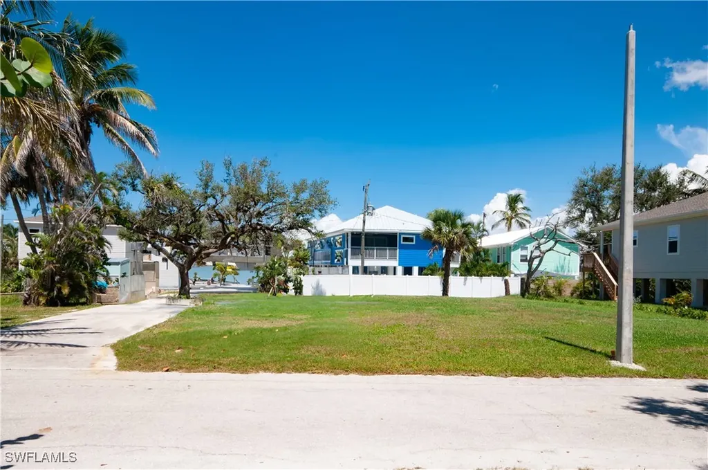 119 Sabal Drive Fort Myers Beach FL 33931