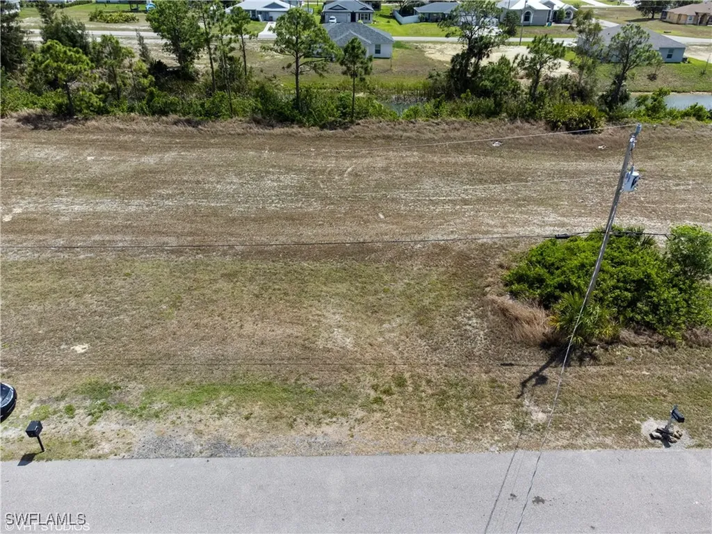 4011 NE 9th Avenue Cape Coral FL 33909