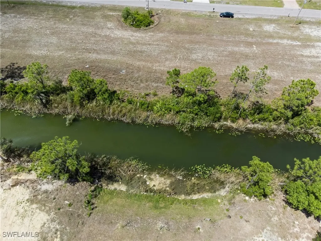 4011 NE 9th Avenue Cape Coral FL 33909