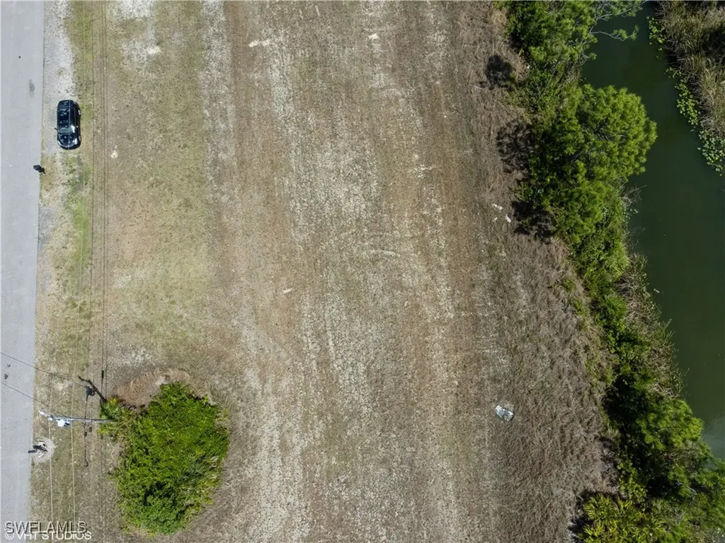 4011 NE 9th Avenue Cape Coral FL 33909