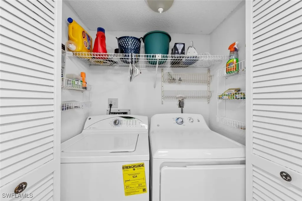6979 Winkler Road Fort Myers FL 33919