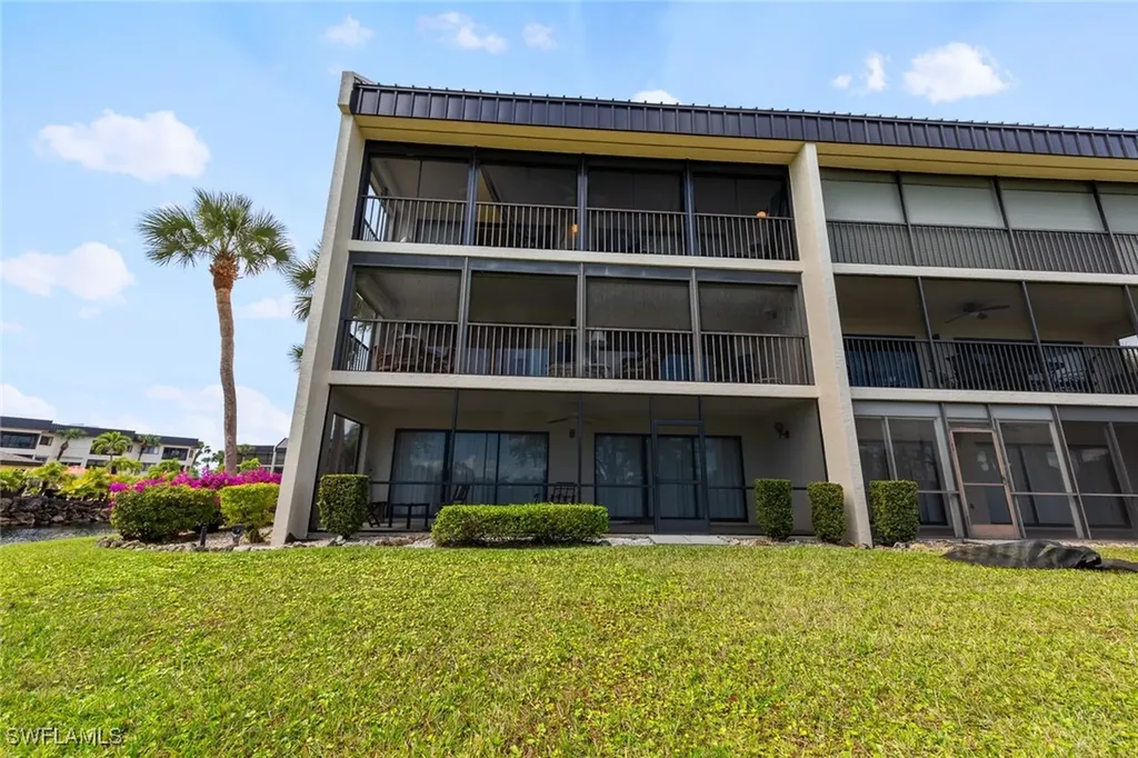 6979 Winkler Road Fort Myers FL 33919