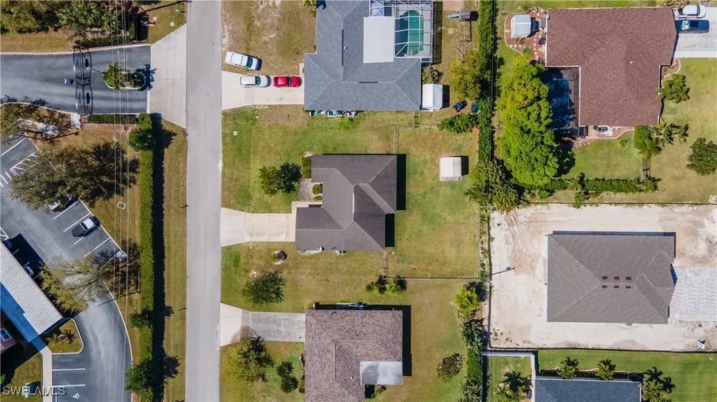 1045 NE 2nd Street Cape Coral FL 33909
