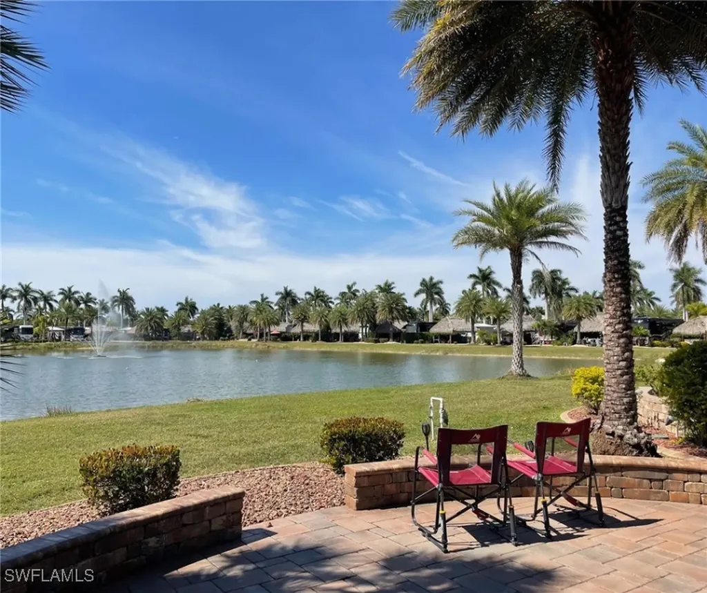 5301 Cypress Trail Resort Circle Fort Myers FL 33905