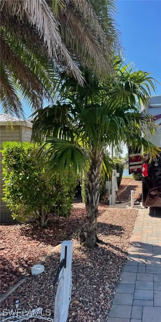 5301 Cypress Trail Resort Circle Fort Myers FL 33905