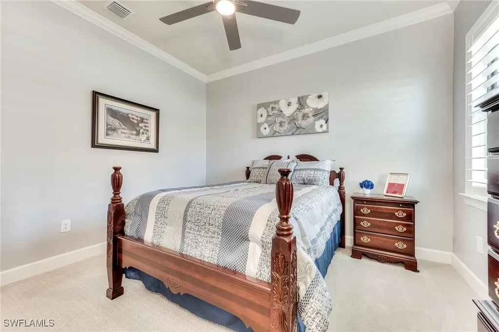9604 Everglades Drive Naples FL 34120