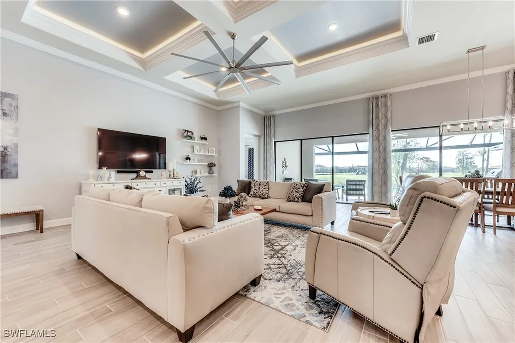 9604 Everglades Drive Naples FL 34120