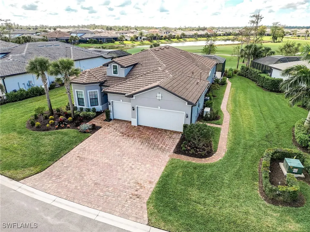 9604 Everglades Drive Naples FL 34120