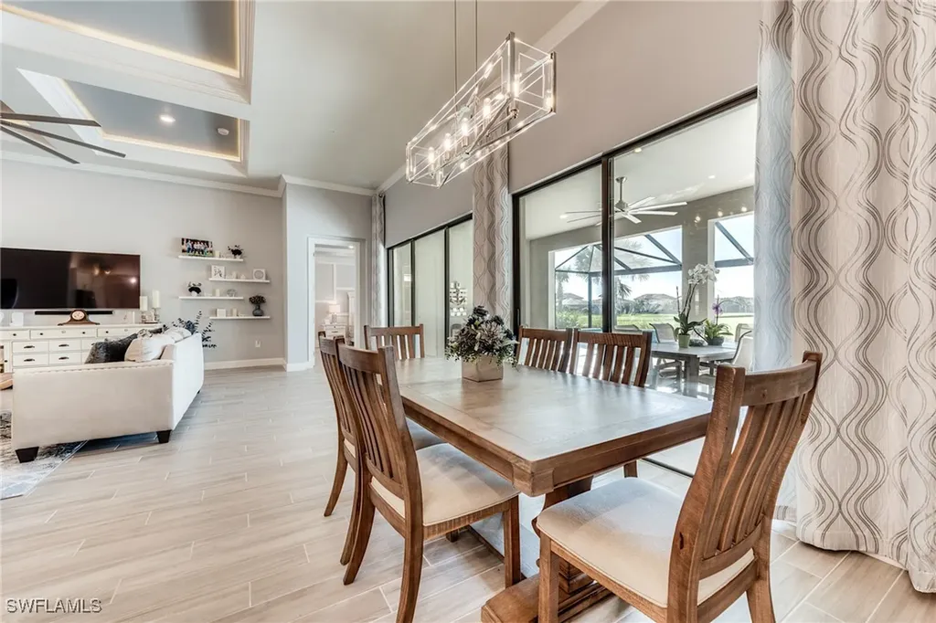 9604 Everglades Drive Naples FL 34120