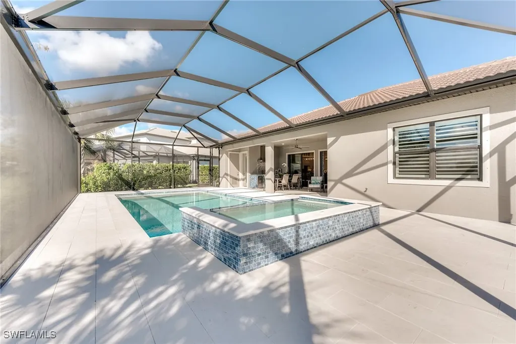 9604 Everglades Drive Naples FL 34120