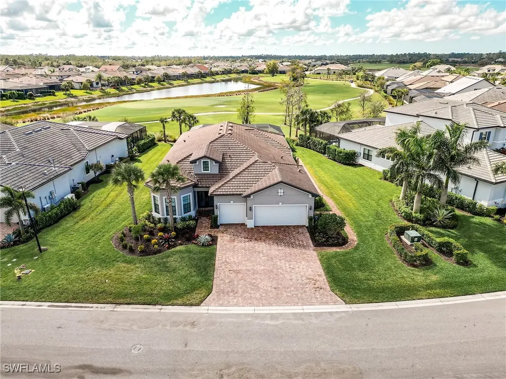 9604 Everglades Drive Naples FL 34120