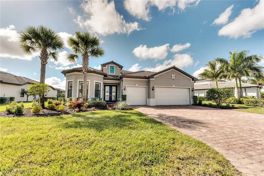 9604 Everglades Drive Naples FL 34120