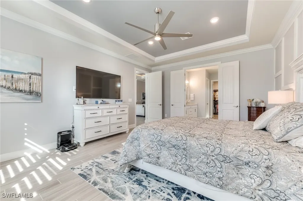 9604 Everglades Drive Naples FL 34120