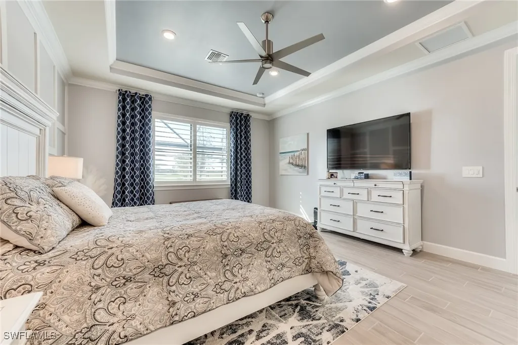 9604 Everglades Drive Naples FL 34120