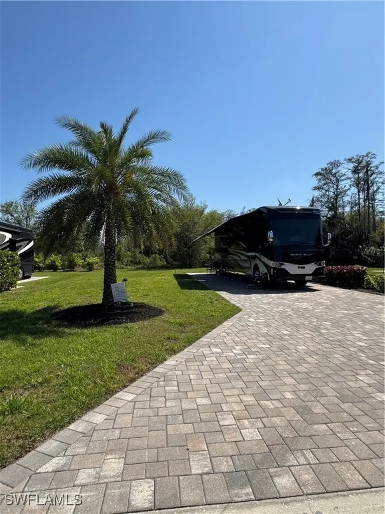 Lot 9 13718 Golden Palms Circle Fort Myers FL 33913