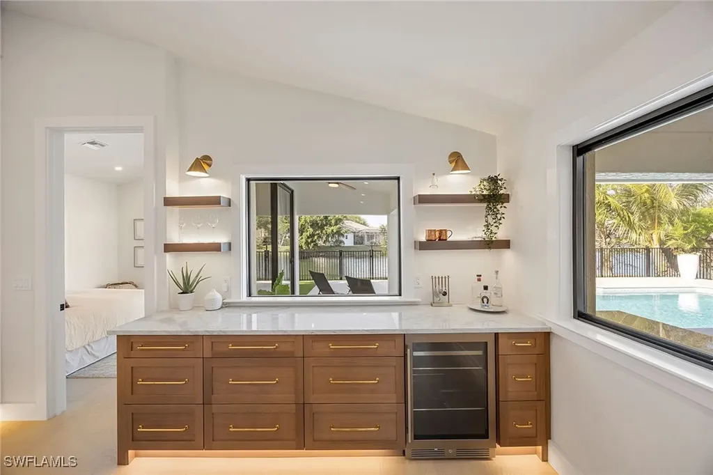 2111 Mission Drive Naples FL 34109