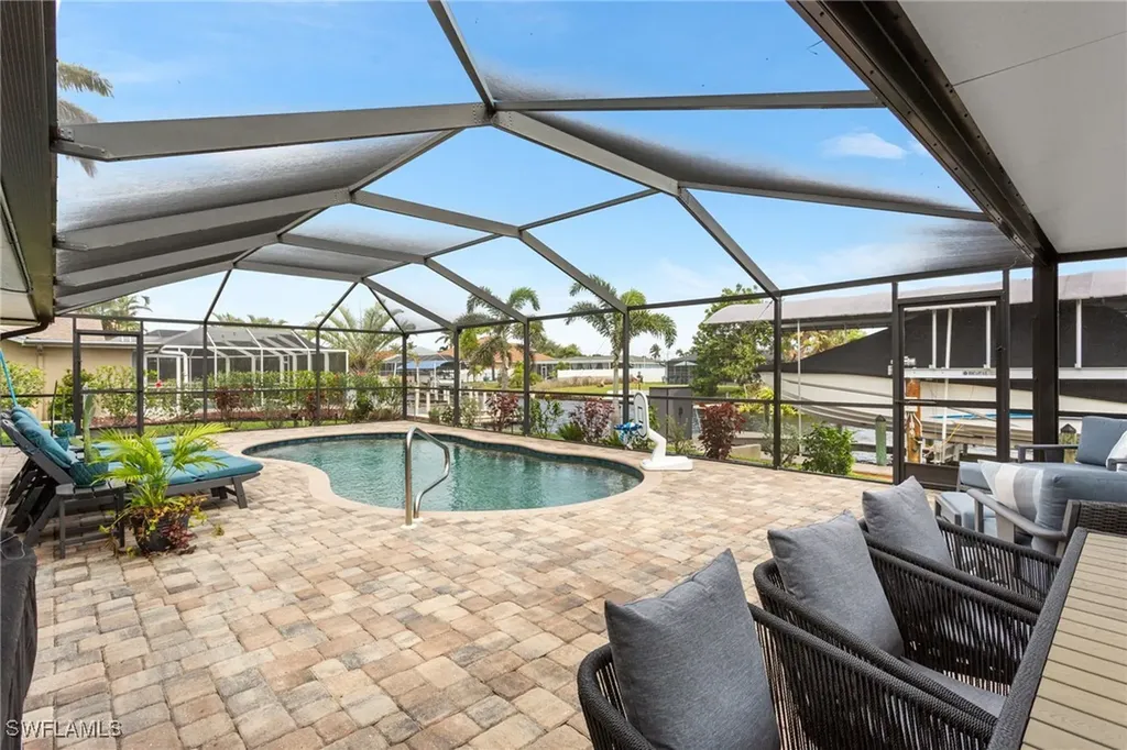 Cape Coral FL, 4931 SW 2nd Avenue