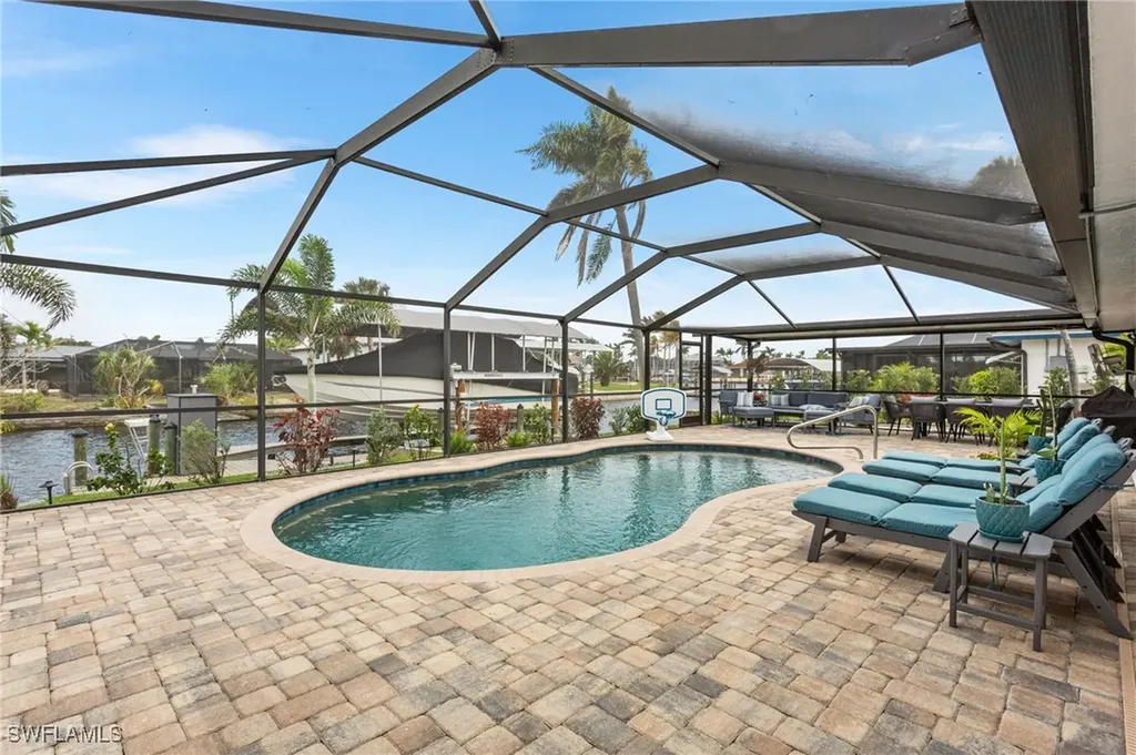 4931 SW 2nd Avenue Cape Coral FL 33914
