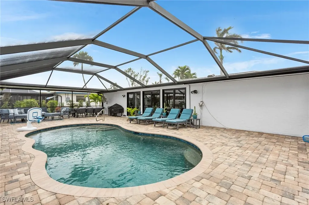 4931 SW 2nd Avenue Cape Coral FL 33914