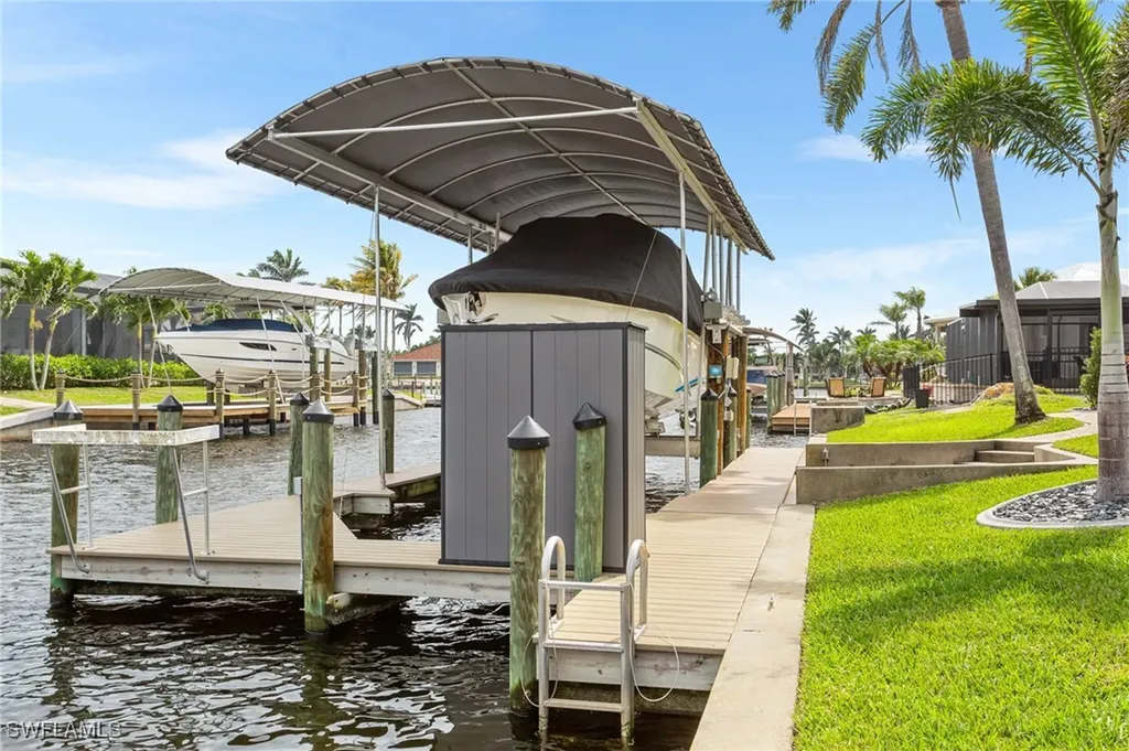 4931 SW 2nd Avenue Cape Coral FL 33914