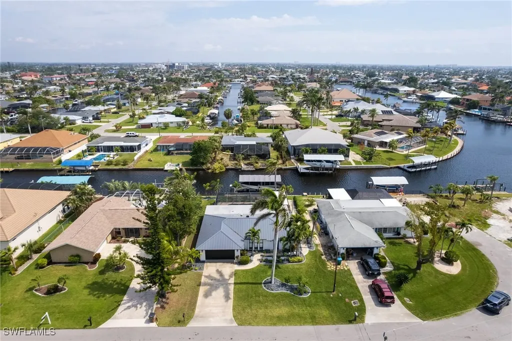 4931 SW 2nd Avenue Cape Coral FL 33914