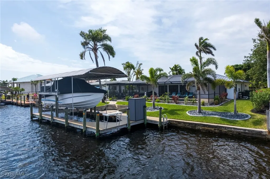 4931 SW 2nd Avenue Cape Coral FL 33914