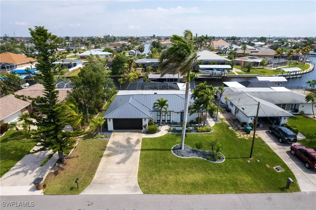 4931 SW 2nd Avenue Cape Coral FL 33914