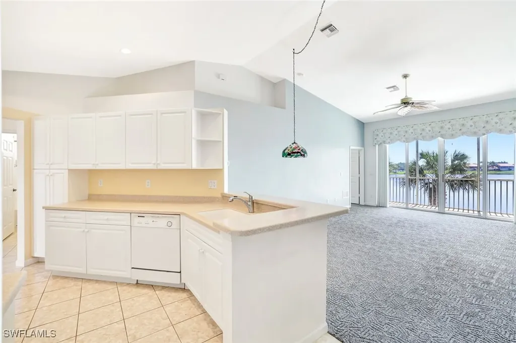25061 Peacock Lane Naples FL 34114