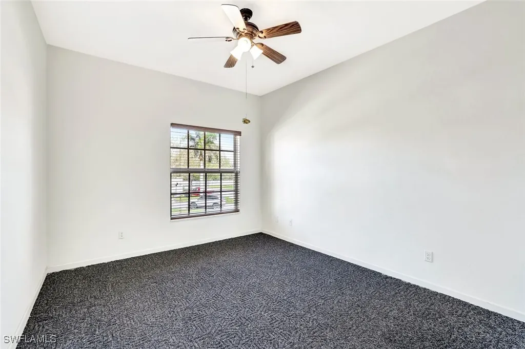 25061 Peacock Lane Naples FL 34114