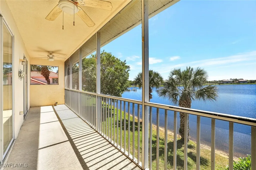 25061 Peacock Lane Naples FL 34114