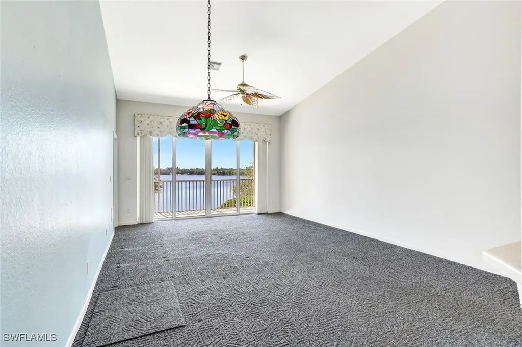25061 Peacock Lane Naples FL 34114