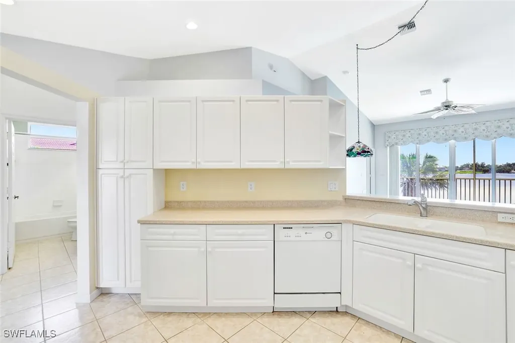 25061 Peacock Lane Naples FL 34114